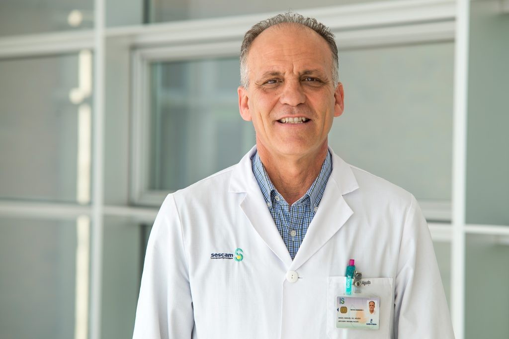 Dr A. Gil-Agudo